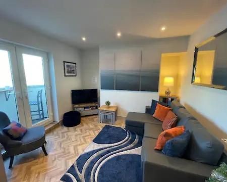 Spectacular 2 Bedroom Balcony Sea View Flat Scarborough Exteriör bild